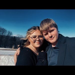 Meet your Posher, Freesia